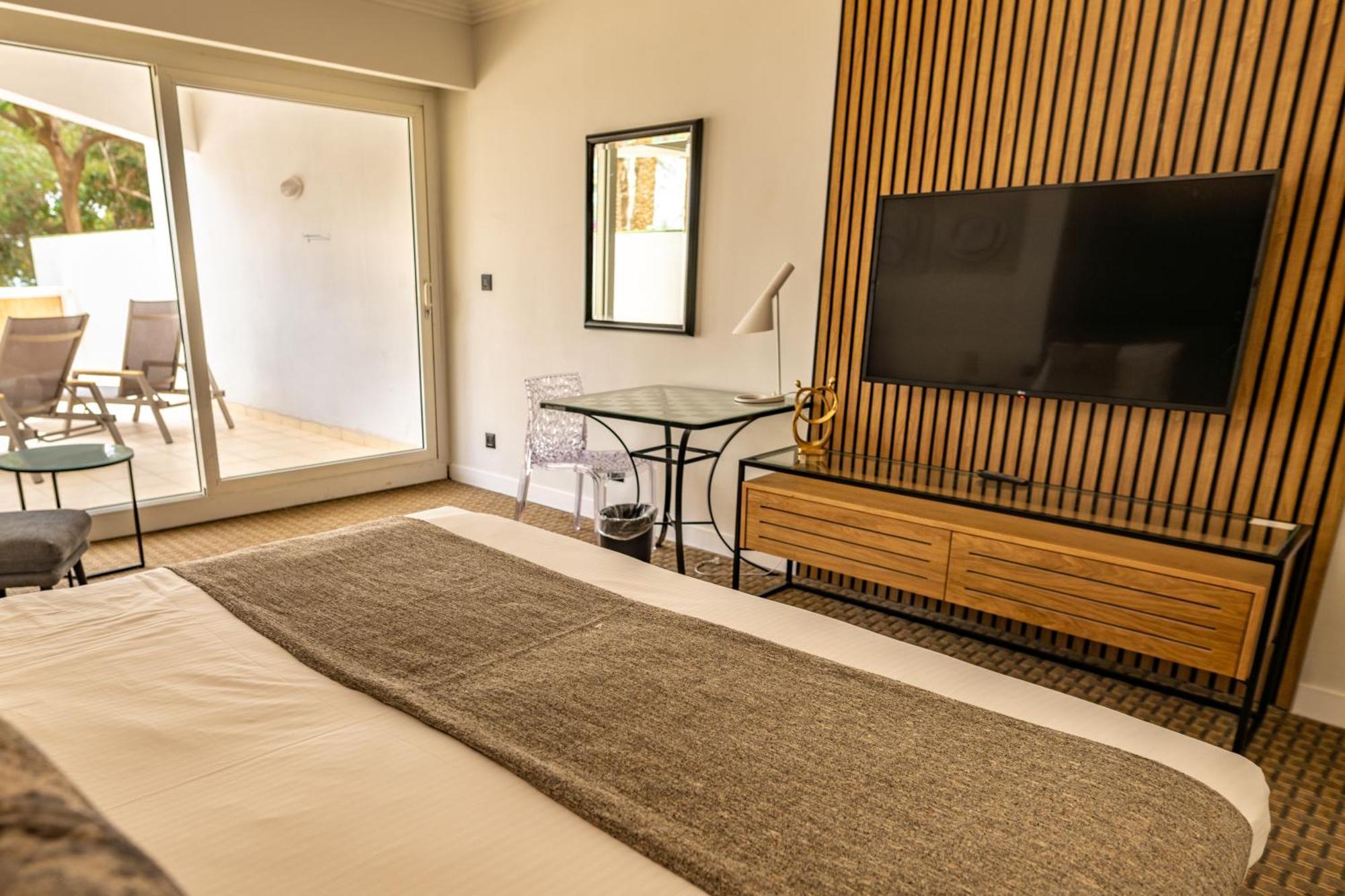 David Dead Sea Resort & Spa Ein Bokek Ngoại thất bức ảnh A room at the hotel